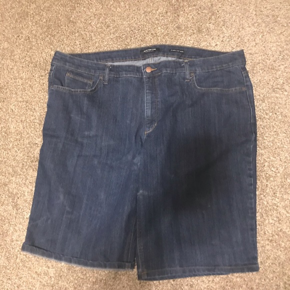 Jones New York Pants - Jones New York women’s shorts